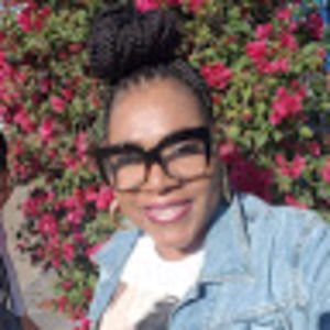 Meet your Posher, Queen